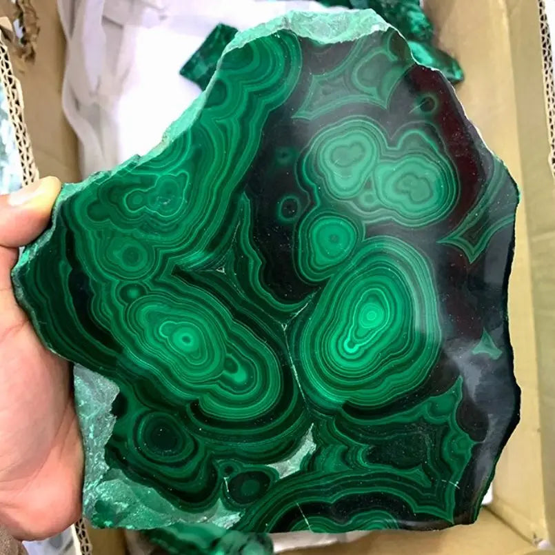 Pierres précieuses en malachite
