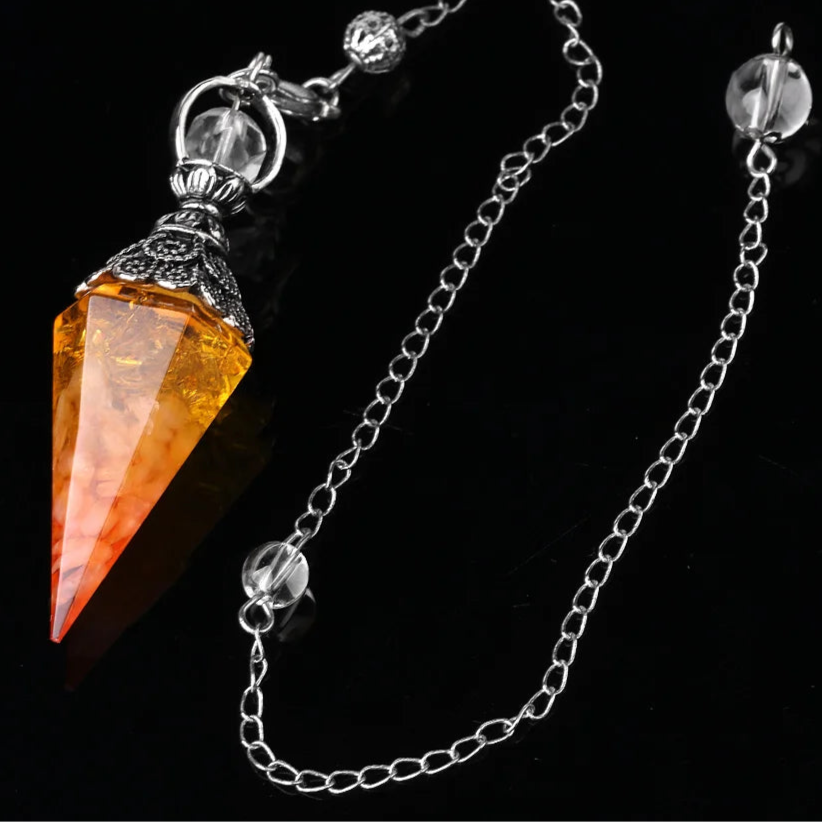 Quartz Natural Pendulum for Divination